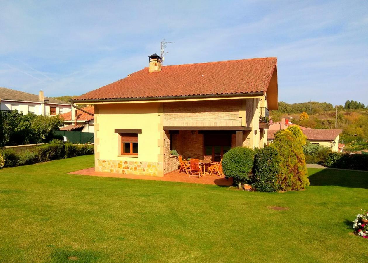El Chalet Del Golf Urturi Eksteriør billede